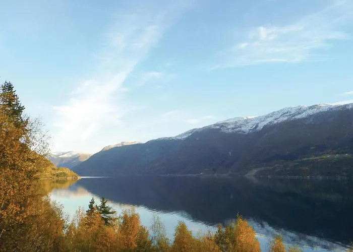 Semesterbostad 3 Bedroom In Vallavik Vangsbygd